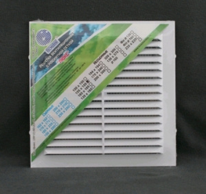 Решетка вентил. пласт. 15*15см с сеткой ЛЮКС (150шт)