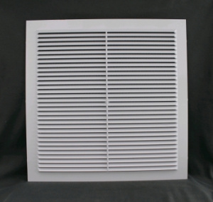 Решетка вентил. пласт. 30*30см с сеткой (150шт)